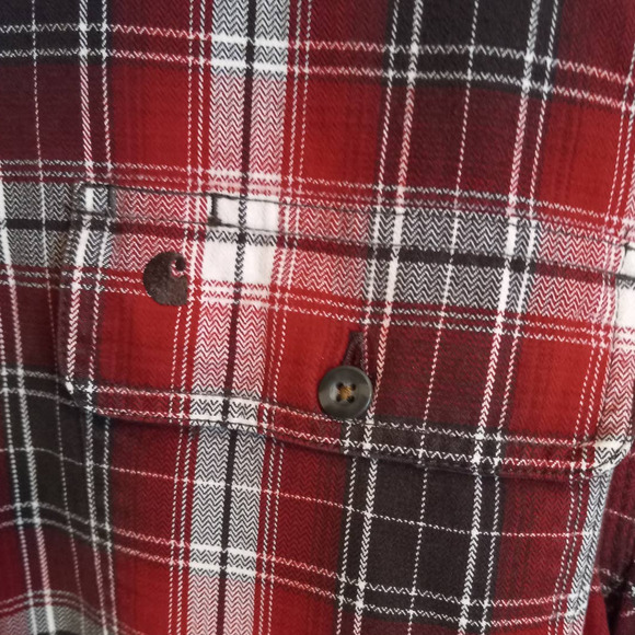 Carhartt | Oversized Red Plaid Heavyweight Flannel Button-Up Shirt/Shacket - Picture 4 of 10
